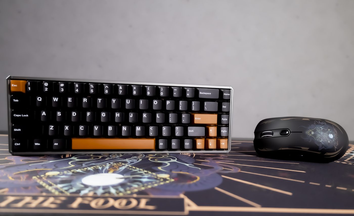 Komplet AKKO MOD68 HE + AG ONE L + podloga 90×40